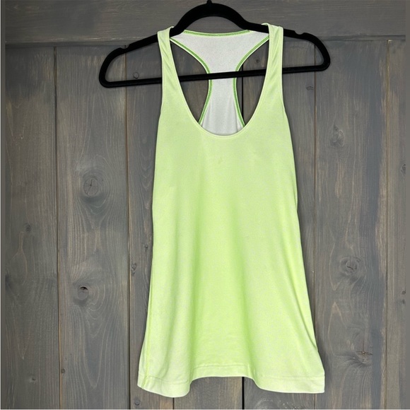 ladies Reversible Racerback Lululemon. Petit Dot Faded Zap lime bright green top - Picture 6 of 13